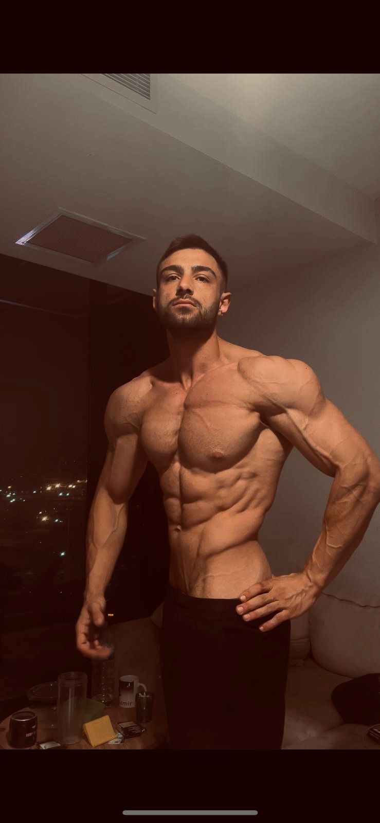 Mithatcan Kulan poz 4